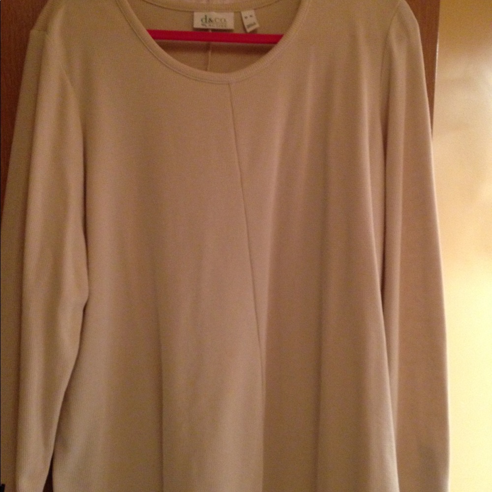 D & Co. Top